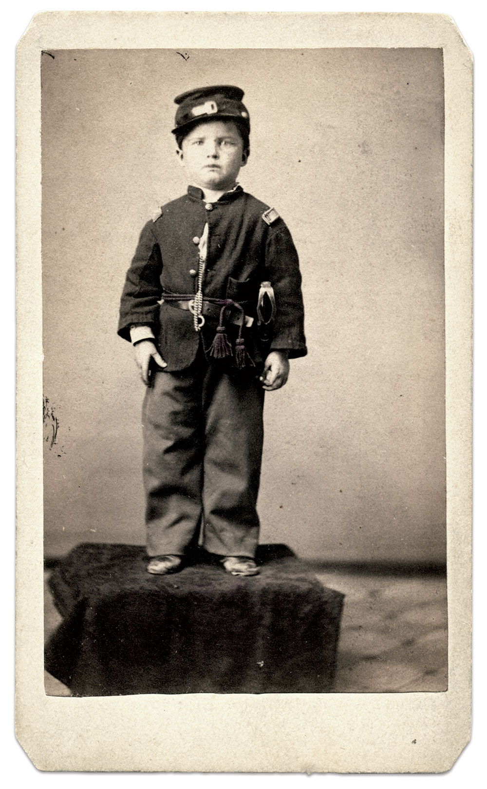 Carte de visite by Howard & Hall of Corinth, Miss. Paul Russinoff Collection.