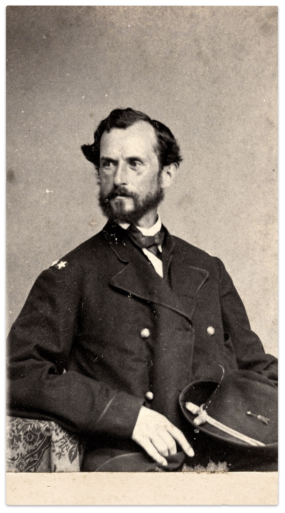 Force, pictured as a brevet major general circa June 1865, began his war service as major of the 20th Ohio Infantry. Note the subdued rank on his borderless shoulder straps. Carte de visite by Webster Brothers of Louisville, Ky. National Portrait Gallery.