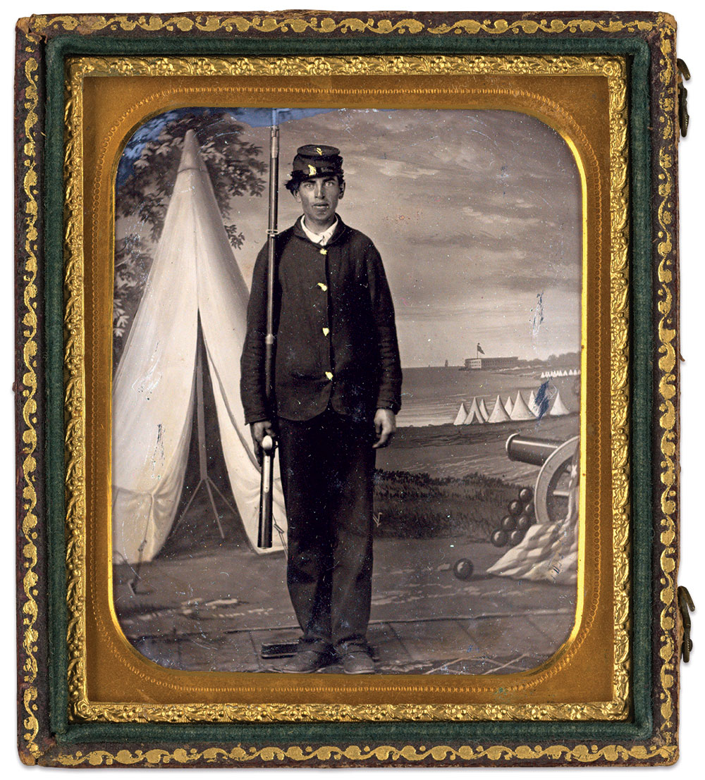 Unidentified soldier in the 16th
Connecticut
Infantry.
Sixth-plate tintype.
The Liljenquist Family Collection at the Library
of Congress.