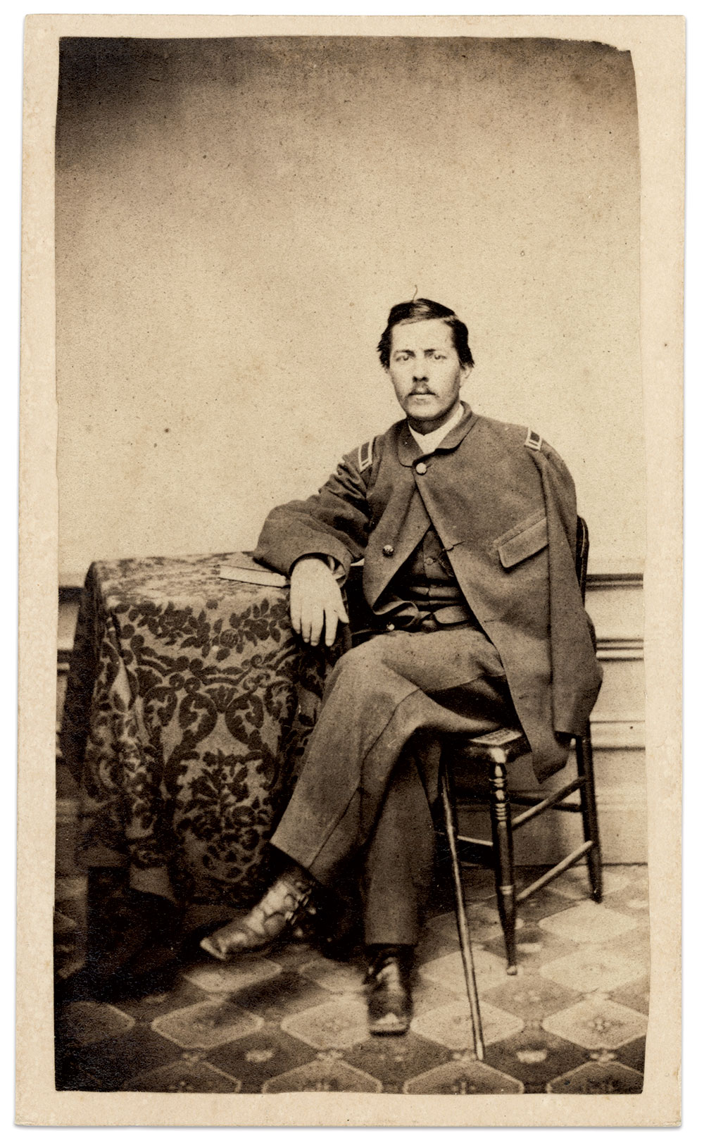 Carte de visite by an unidentified photographer. Rich Jahn Collection.