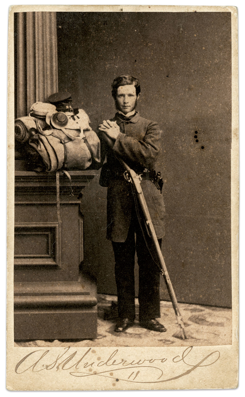 Carte de visite by an unidentified photographer.